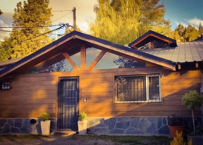 Villa Casa Montaña - MELIPAL LOFT San Carlos de Bariloche